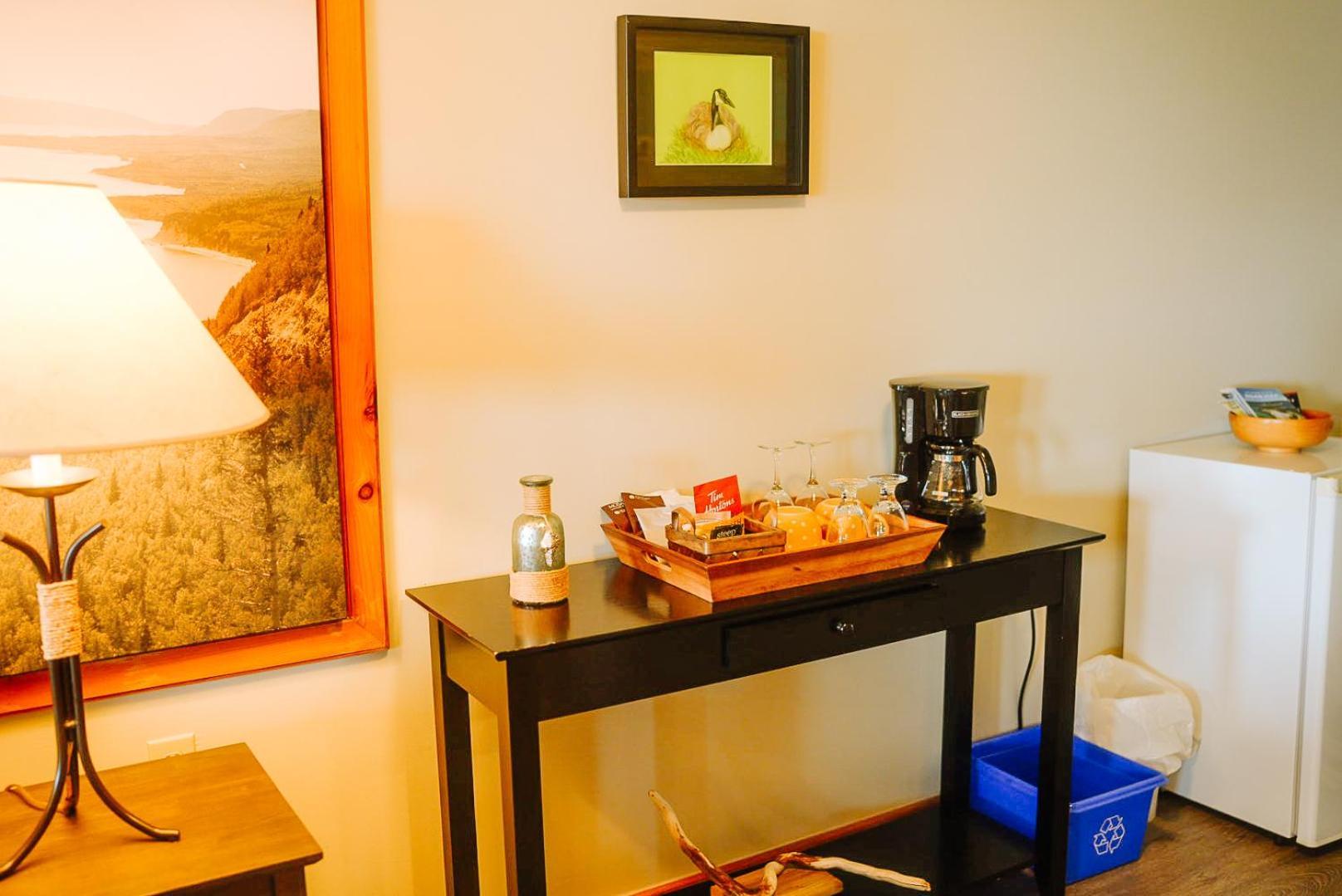 The Water'S Edge Inn & Gallery Baddeck Inlet エクステリア 写真